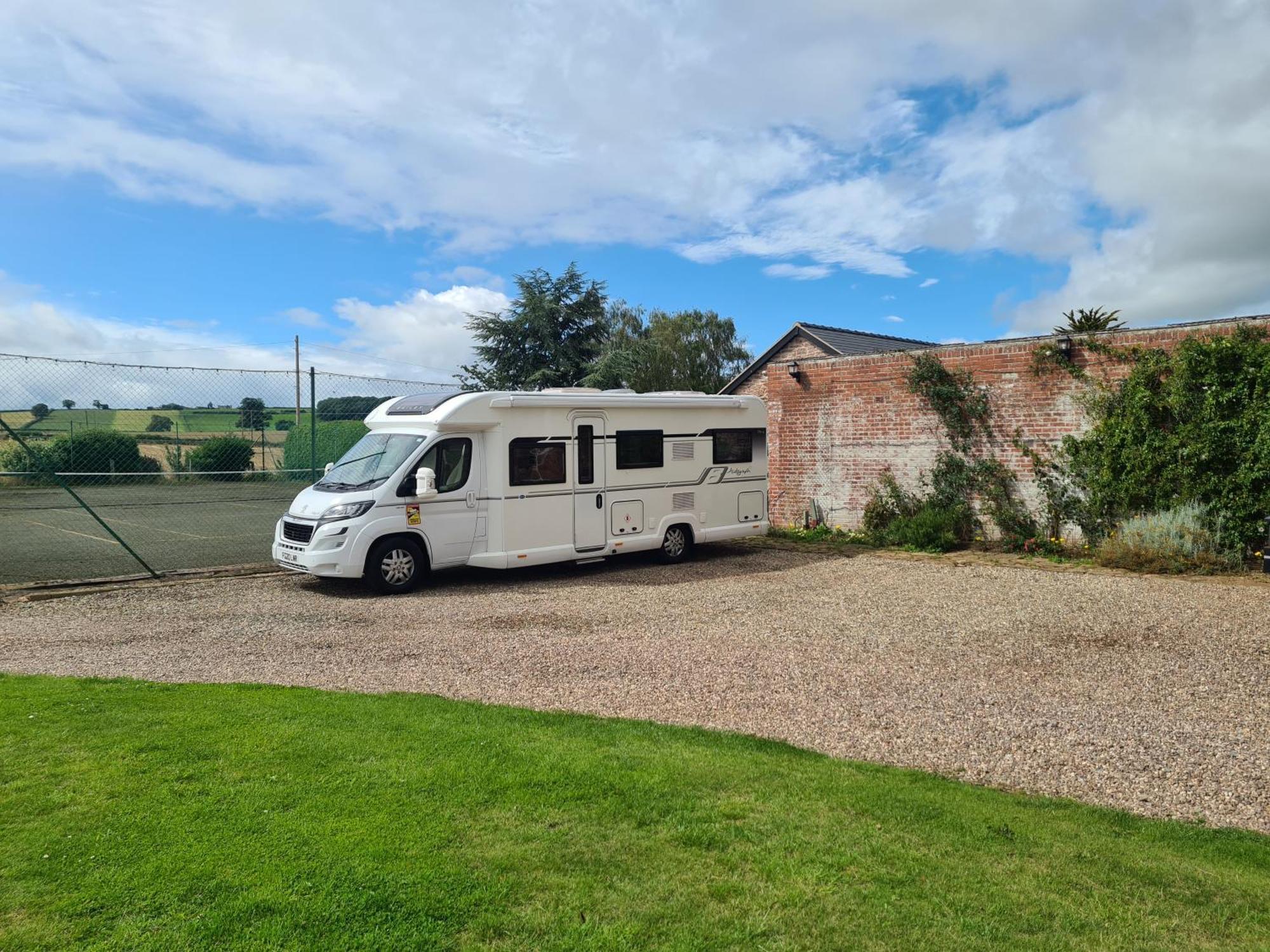 Upper Eyton Farmhouse B&B Alberbury Exterior foto